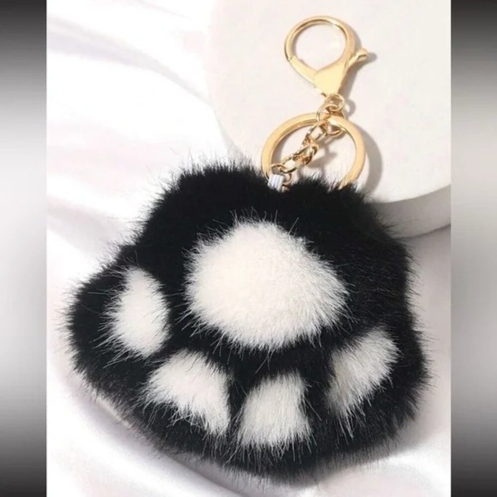 2/$30 Fluffy Paw Print Keychain & Bag Charm Mink Faux Fur Black/White NWT